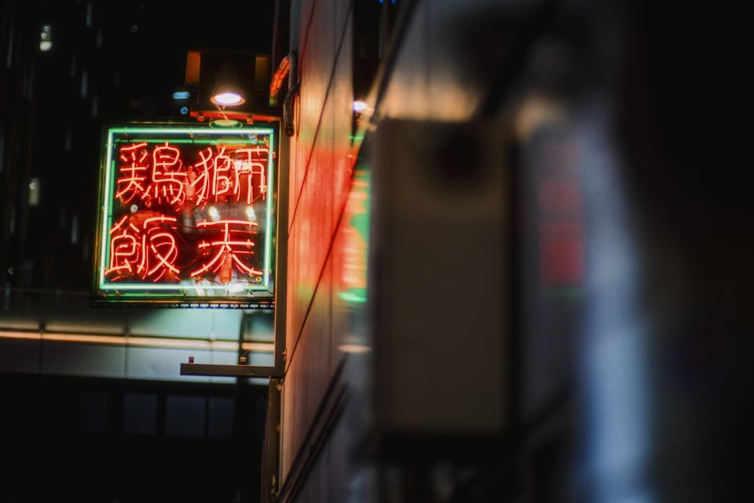 奇特!昨日“天地板” 今天“地天板”!华丰股份股价大幅震动